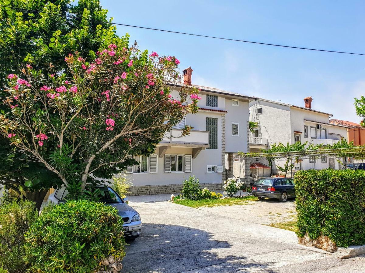Apartments Ribaric Palit Exterior foto